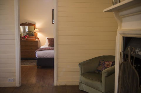 Hillview Heritage Hotel - Inverell Accommodation 2