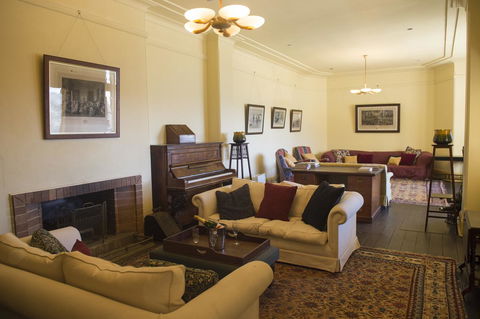 Hillview Heritage Hotel - Inverell Accommodation 9