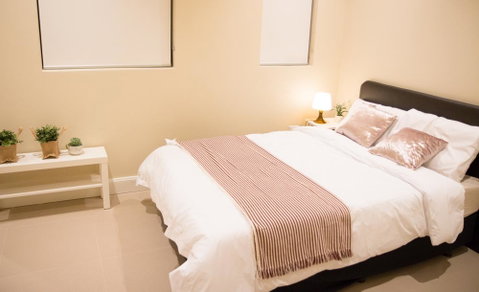 T&M HOUSE - Inverell Accommodation 12