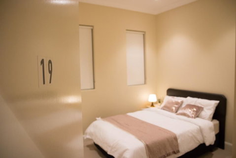 T&M HOUSE - Inverell Accommodation 11