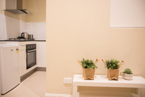 T&M HOUSE - Inverell Accommodation 14
