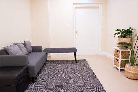 T&M HOUSE - Inverell Accommodation 10