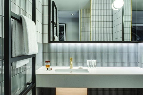Vibe Hotel Sydney Darling Harbour - Inverell Accommodation 3