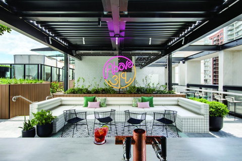Vibe Hotel Sydney Darling Harbour - Inverell Accommodation 6