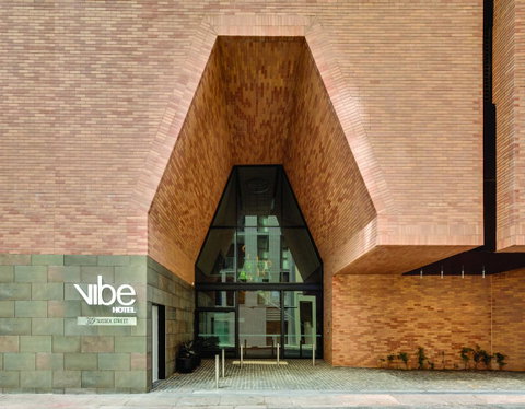 Vibe Hotel Sydney Darling Harbour - Inverell Accommodation 4