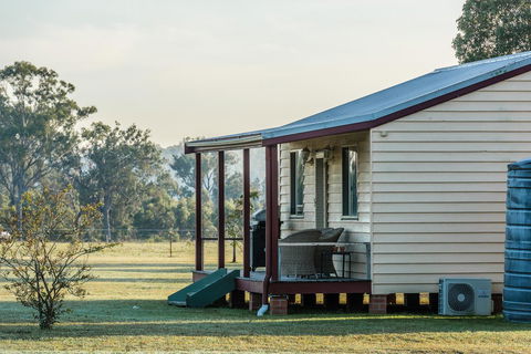 Madigan Wine Country Cottages - Inverell Accommodation 35