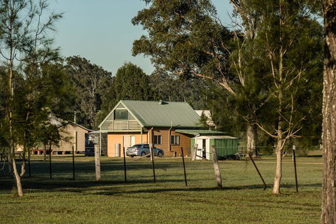 Madigan Wine Country Cottages - Inverell Accommodation 29