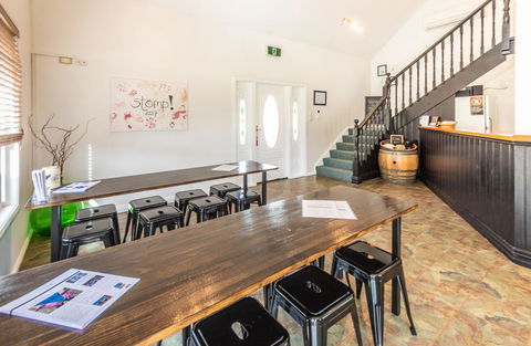 Madigan Wine Country Cottages - Inverell Accommodation 26