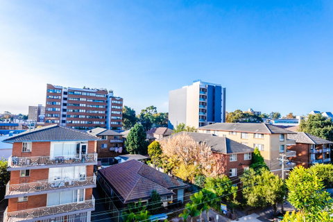Near Train Station, New 2 BR Apt/free Parking - Inverell Accommodation 39