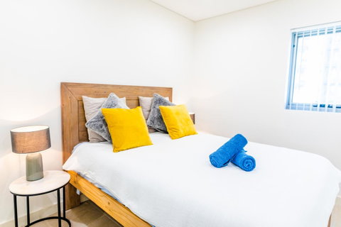 Near Train Station, New 2 BR Apt/free Parking - Inverell Accommodation 22