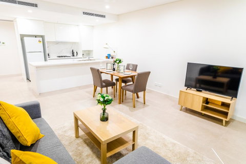 Near Train Station, New 2 BR Apt/free Parking - Inverell Accommodation 3
