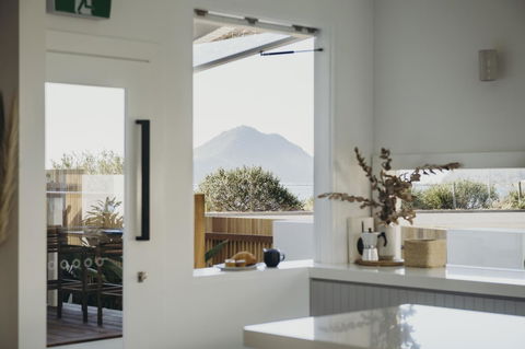 Salt At Shoal Bay - Inverell Accommodation 2