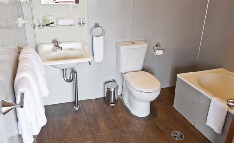 Q Station - Inverell Accommodation 32