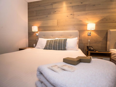 Crown Hotel Surry Hills - Inverell Accommodation 3