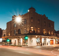 Crown Hotel Surry Hills - Inverell Accommodation