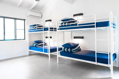 Wake Up! Byron Bay - Inverell Accommodation 2