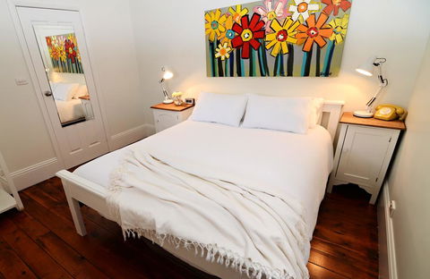 Thelma's Temora - Inverell Accommodation 4