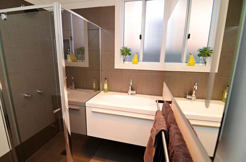 Thelma's Temora - Inverell Accommodation 3