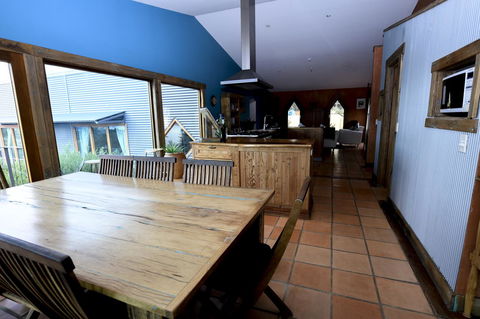 The Point - Exceptional - Inverell Accommodation 24