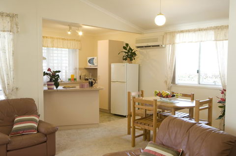 Glen Villa Resort - Inverell Accommodation 11