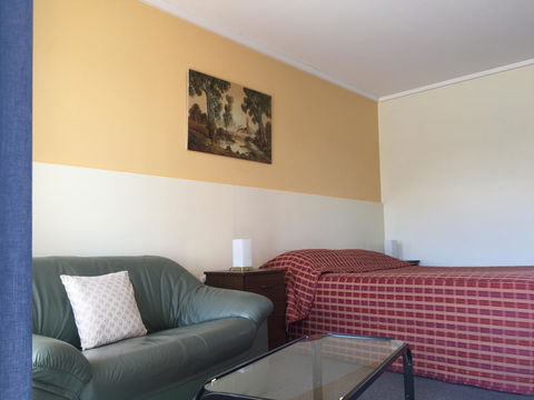 Deniliquin Motel - Inverell Accommodation 15