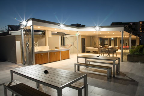 Studio 8 Residences - Adults Only - Inverell Accommodation 9
