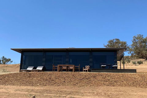 Belisi Farmstay Cottage - Inverell Accommodation 3