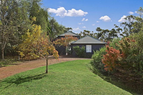 Mountainside B & B - Inverell Accommodation 22