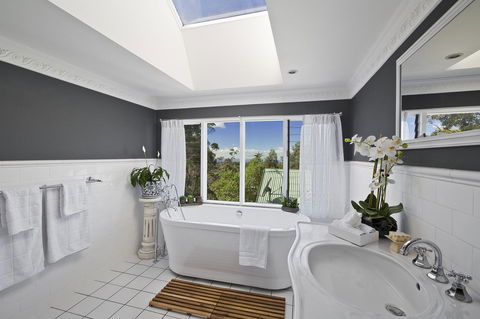 Mountainside B & B - Inverell Accommodation 10