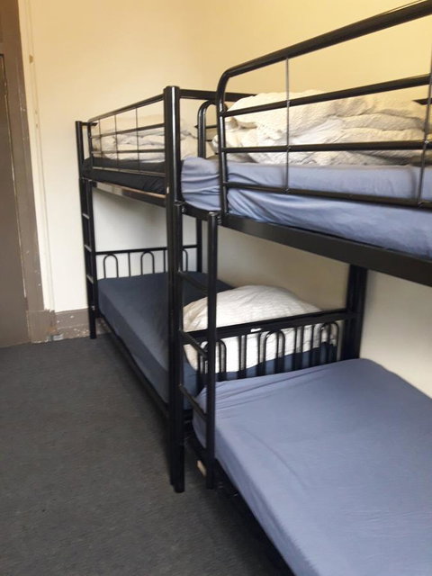 Clover Backpackers - Inverell Accommodation 12