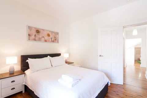 The Rocksberry - Inverell Accommodation 8