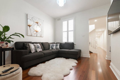 The Rocksberry - Inverell Accommodation 4