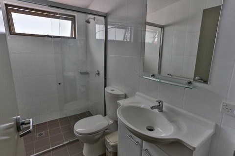 Strathfield Executive Accommodation - Inverell Accommodation 14