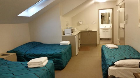 Strathfield Executive Accommodation - Inverell Accommodation 5