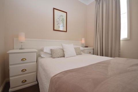 The Old Saddlery - Inverell Accommodation 7