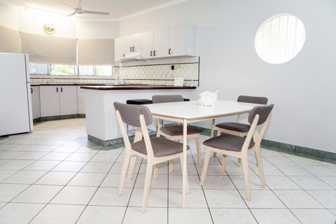 Nightcliff Foreshore Getaway - McKay Gardens - Inverell Accommodation 7