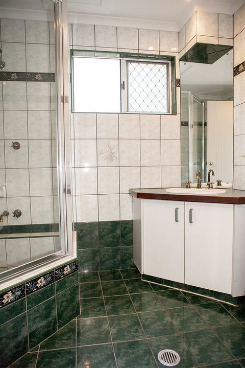 Nightcliff Foreshore Getaway - McKay Gardens - Inverell Accommodation 13