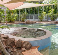 Nightcliff Foreshore Getaway - McKay Gardens - Inverell Accommodation
