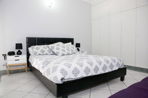 Nightcliff Foreshore Getaway - McKay Gardens - Inverell Accommodation 10