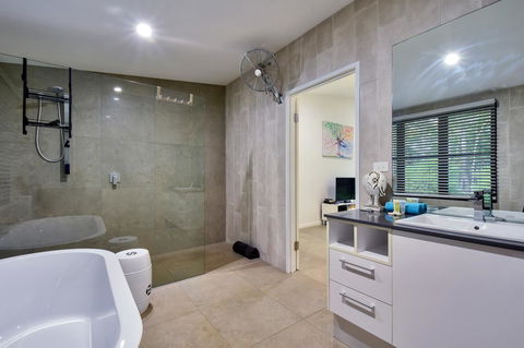 'Tropical Oasis - Darwin NT - Inverell Accommodation 17