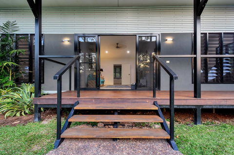 'Tropical Oasis - Darwin NT - Inverell Accommodation 12