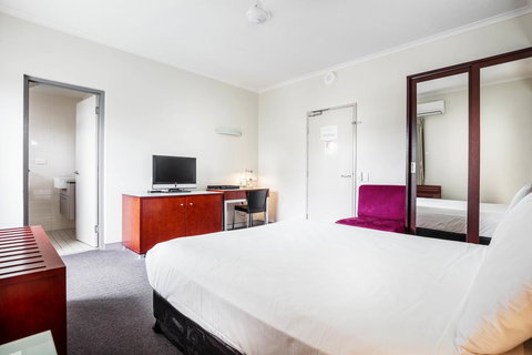 Novotel Darwin Airport - Inverell Accommodation 7