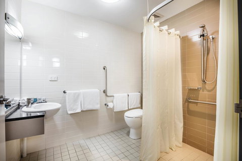 Novotel Darwin Airport - Inverell Accommodation 31