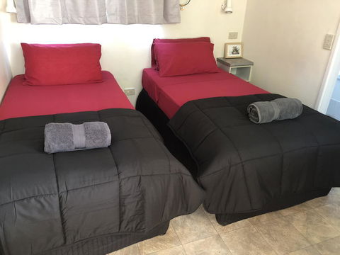Mataranka Roadhouse - Inverell Accommodation 7