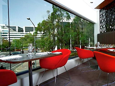 Novotel Canberra - Inverell Accommodation 14