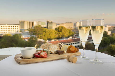 Novotel Canberra - Inverell Accommodation 39