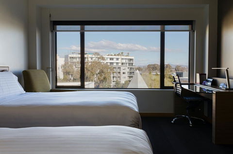 Crowne Plaza Canberra, An IHG Hotel - Inverell Accommodation 18