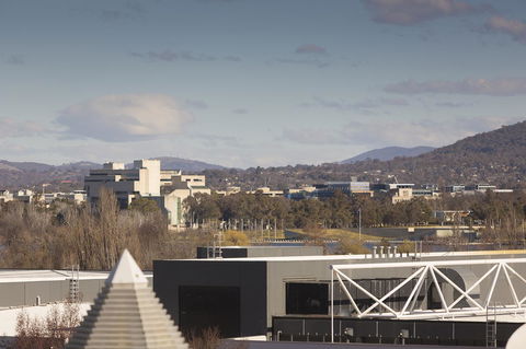 Crowne Plaza Canberra, An IHG Hotel - Inverell Accommodation 17