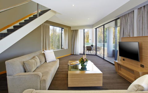 Crowne Plaza Canberra, An IHG Hotel - Inverell Accommodation 38