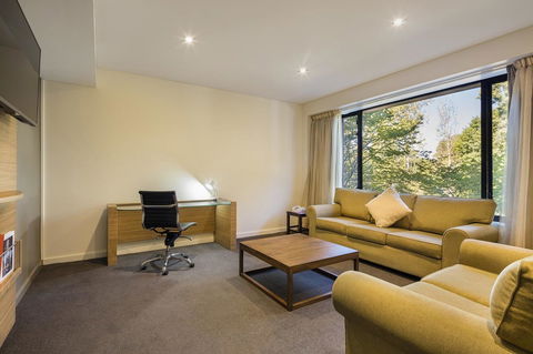 Crowne Plaza Canberra, An IHG Hotel - Inverell Accommodation 37